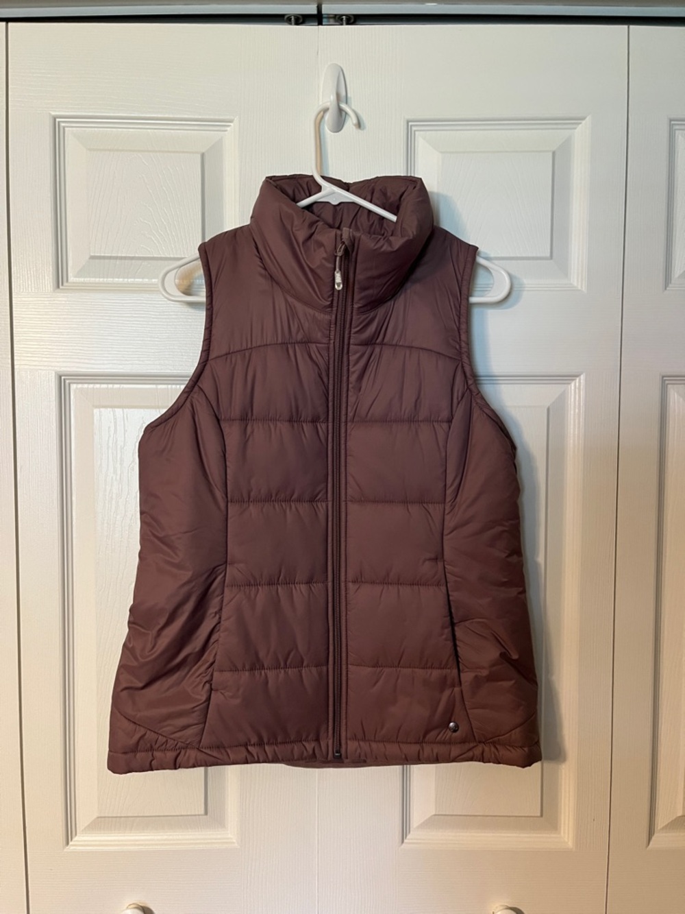 Calia by Carrie underwood Quilted Sleeveless Puffer Vest in Mauve purple M